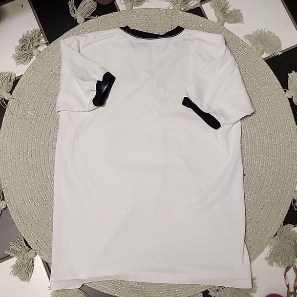 Retro style the beach t shirt white black retro black outline size medium - Picture 5 of 8